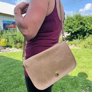 Vintage Tan Coach Shoulder Bag